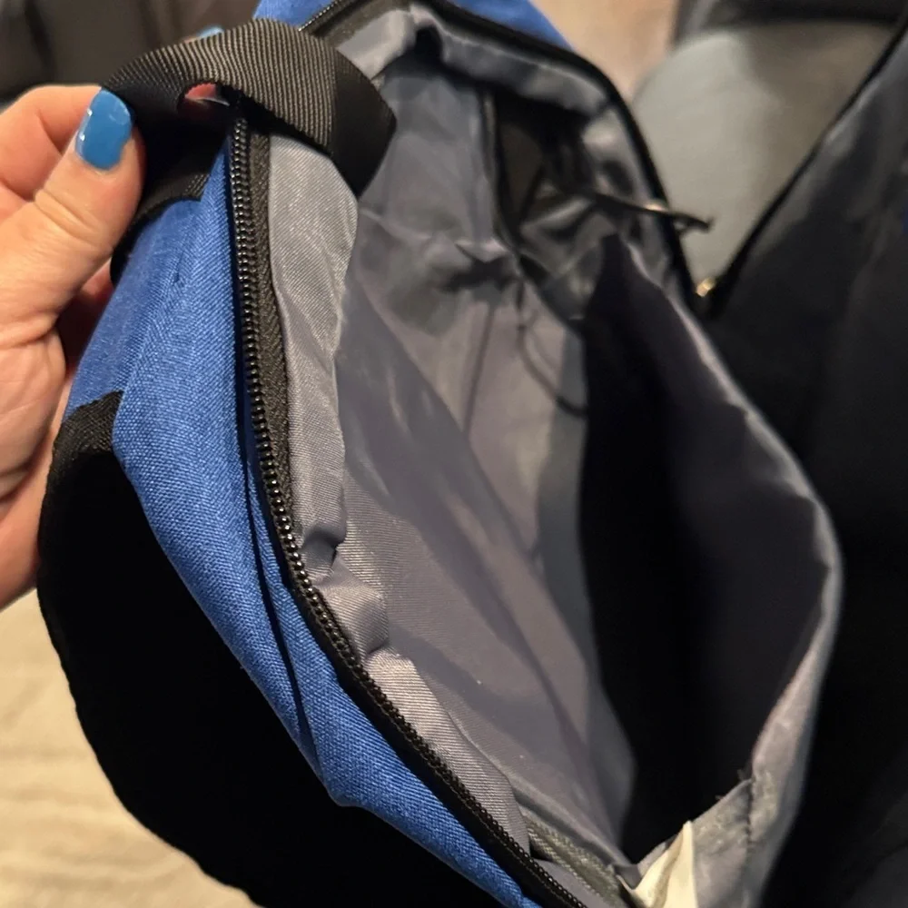 Cafele Blue Gamer Laptop Multimedia Backpack with built in USB. Never used.